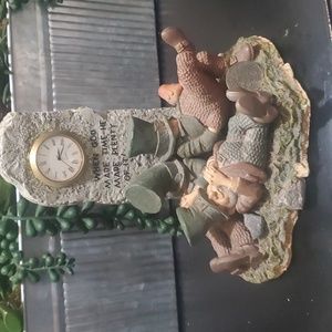 CLOCK LEPRECHAUN'S SLEEPING